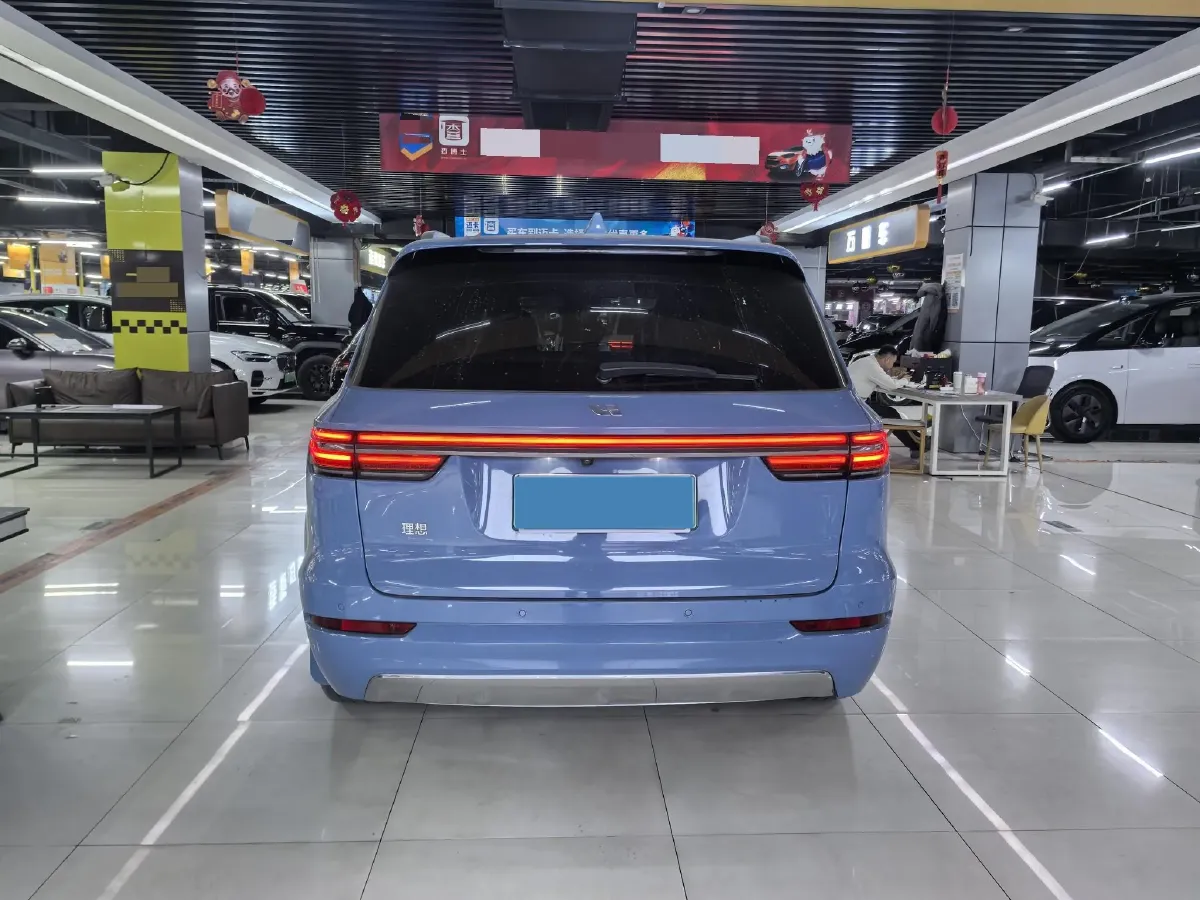2021 Li ONE Range Extended 131HP REEV 40.5KWH,autocango,china used car exporter,china ev exporter,chinese used car exporter,chinese used ev exporter
