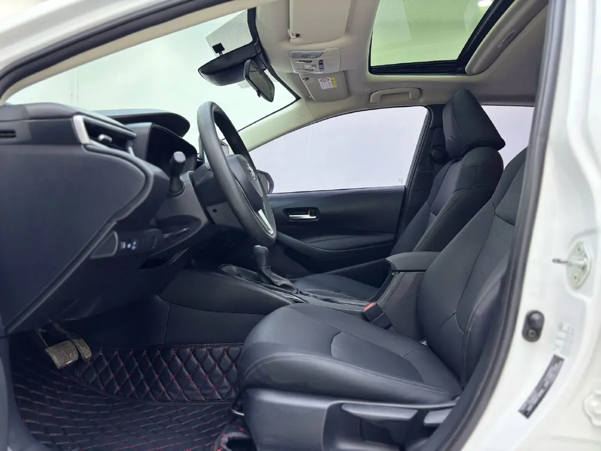 2021 Toyota Corolla 1.2T 116HP L4 CVT,autocango,china used car exporter,china ev exporter,chinese used car exporter,chinese used ev exporter