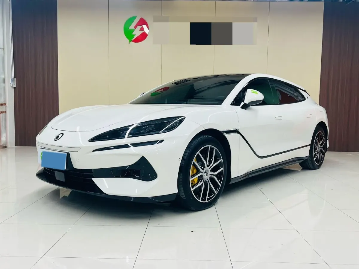 2024 Denza DenzaZ9GT 2.0T 207HP L4 E-CVT PHEV 38.5KWH,autocango,china used car exporter,china ev exporter,chinese used car exporter,chinese used ev exporter