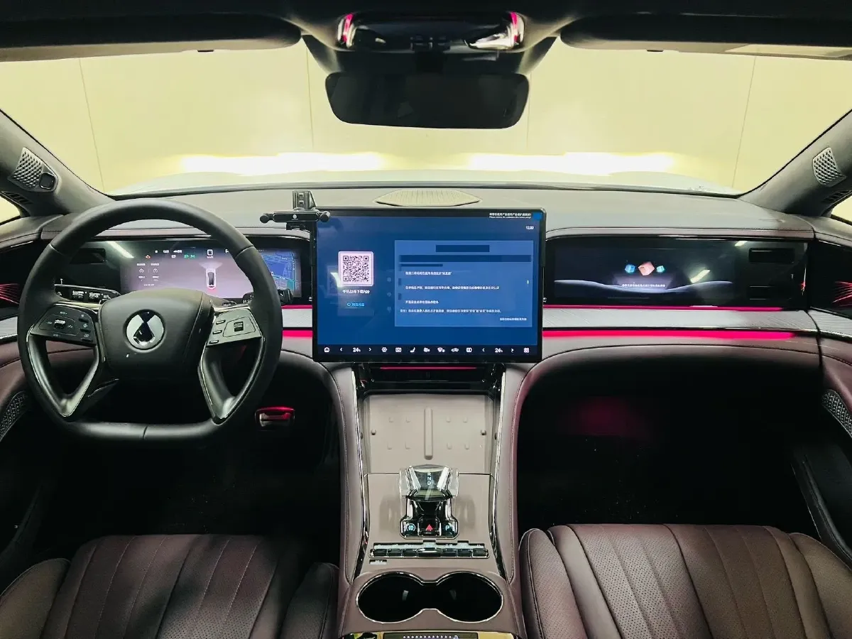 2024 Denza DenzaZ9GT 2.0T 207HP L4 E-CVT PHEV 38.5KWH,autocango,china used car exporter,china ev exporter,chinese used car exporter,chinese used ev exporter