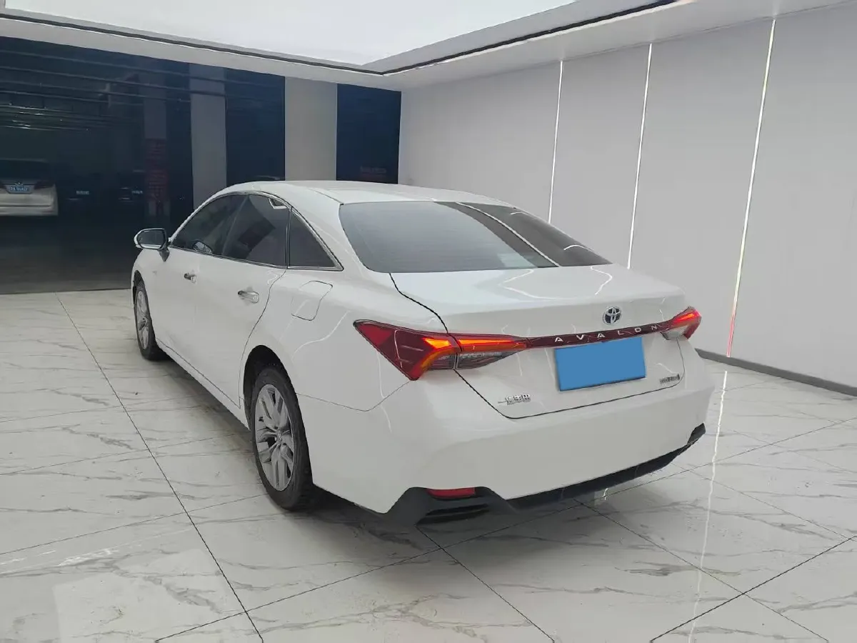 2022 Toyota Avalon 2.5L 178HP L4 E-CVT Hybrid,autocango,china used car exporter,china ev exporter,chinese used car exporter,chinese used ev exporter
