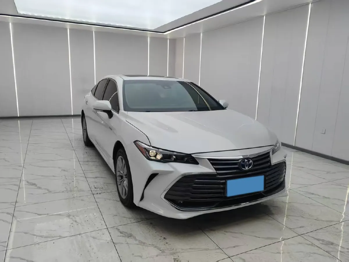 2022 Toyota Avalon 2.5L 178HP L4 E-CVT Hybrid,autocango,china used car exporter,china ev exporter,chinese used car exporter,chinese used ev exporter