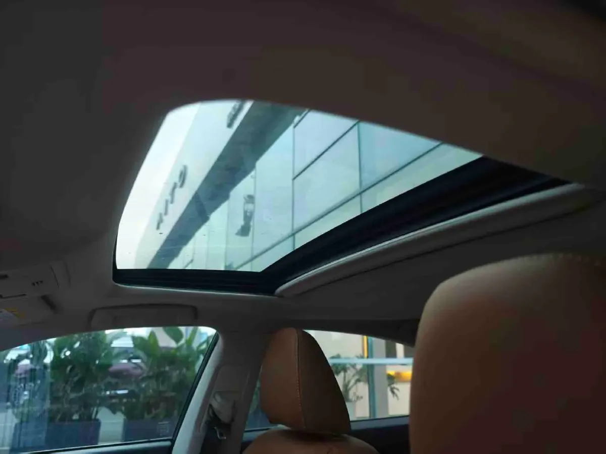 2017 Lexus ES 2.0L 167HP L4 6AT,autocango,china used car exporter,china ev exporter,chinese used car exporter,chinese used ev exporter