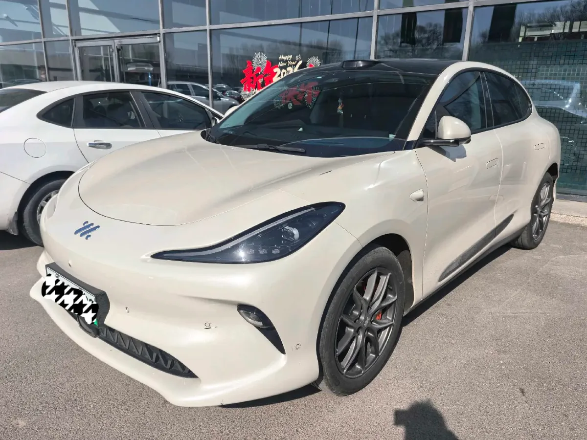 2025 IM LS6 BEV 75KWH,autocango,china used car exporter,china ev exporter,chinese used car exporter,chinese used ev exporter