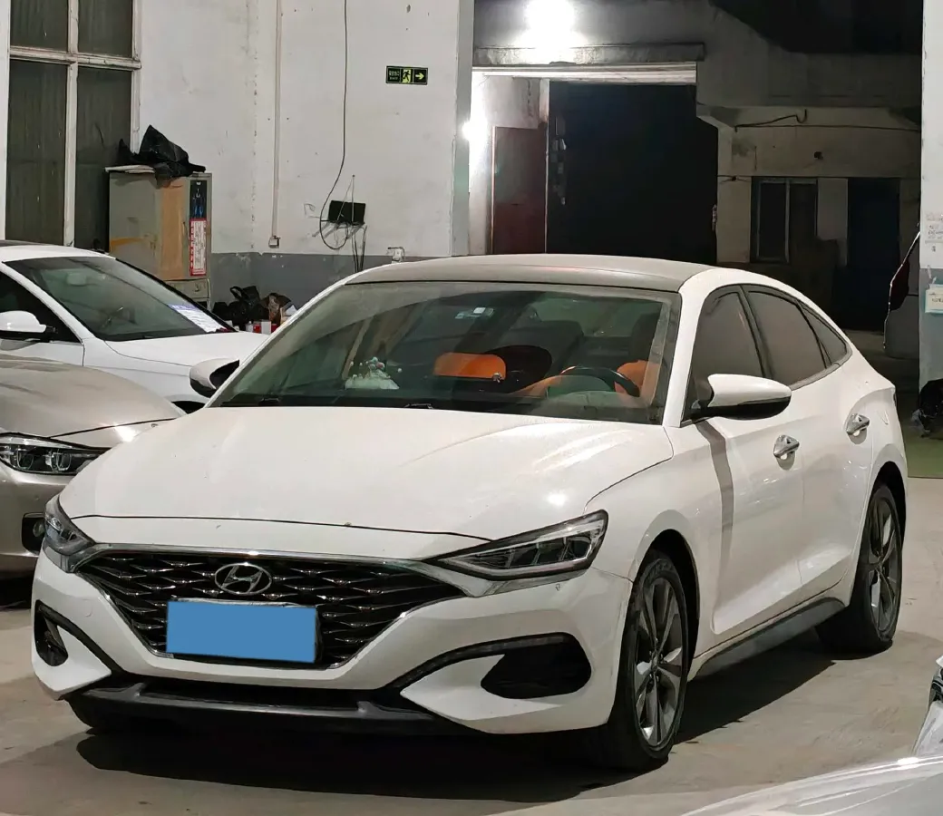 2019 Hyundai La Festa 1.6T 190HP L4 7DCT,autocango,china used car exporter,china ev exporter,chinese used car exporter,chinese used ev exporter
