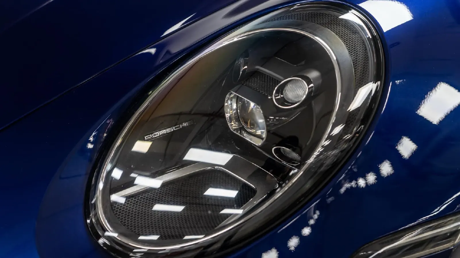 2020 Porsche 911 3.0T 385HP H6 8DCT,autocango,china used car exporter,china ev exporter,chinese used car exporter,chinese used ev exporter