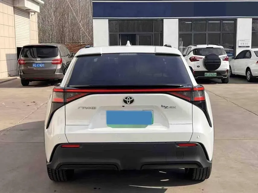 2022 Toyota bZ4X BEV 66.7KWH,autocango,china used car exporter,china ev exporter,chinese used car exporter,chinese used ev exporter