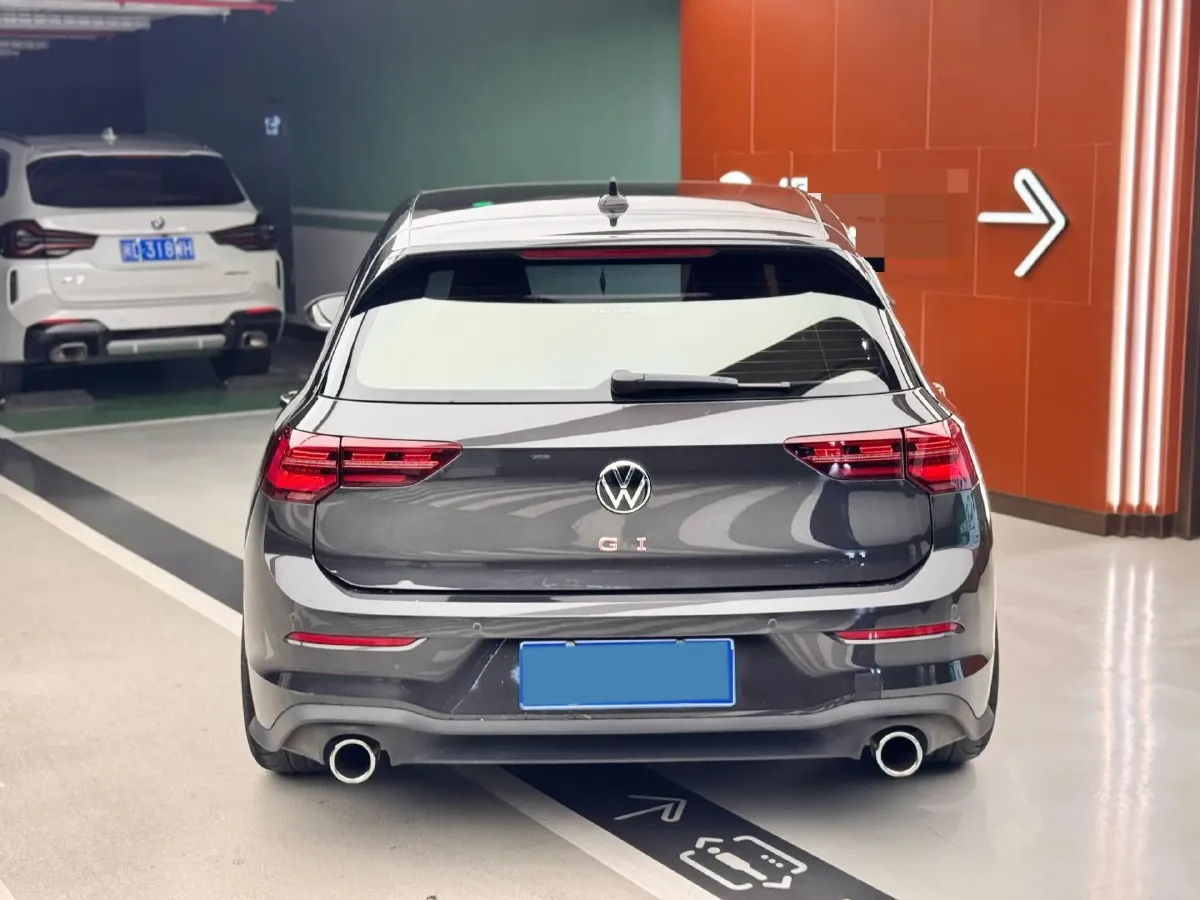 2023 Volkswagen GolfGTI 2.0T 220HP L4 7DCT,autocango,china used car exporter,china ev exporter,chinese used car exporter,chinese used ev exporter
