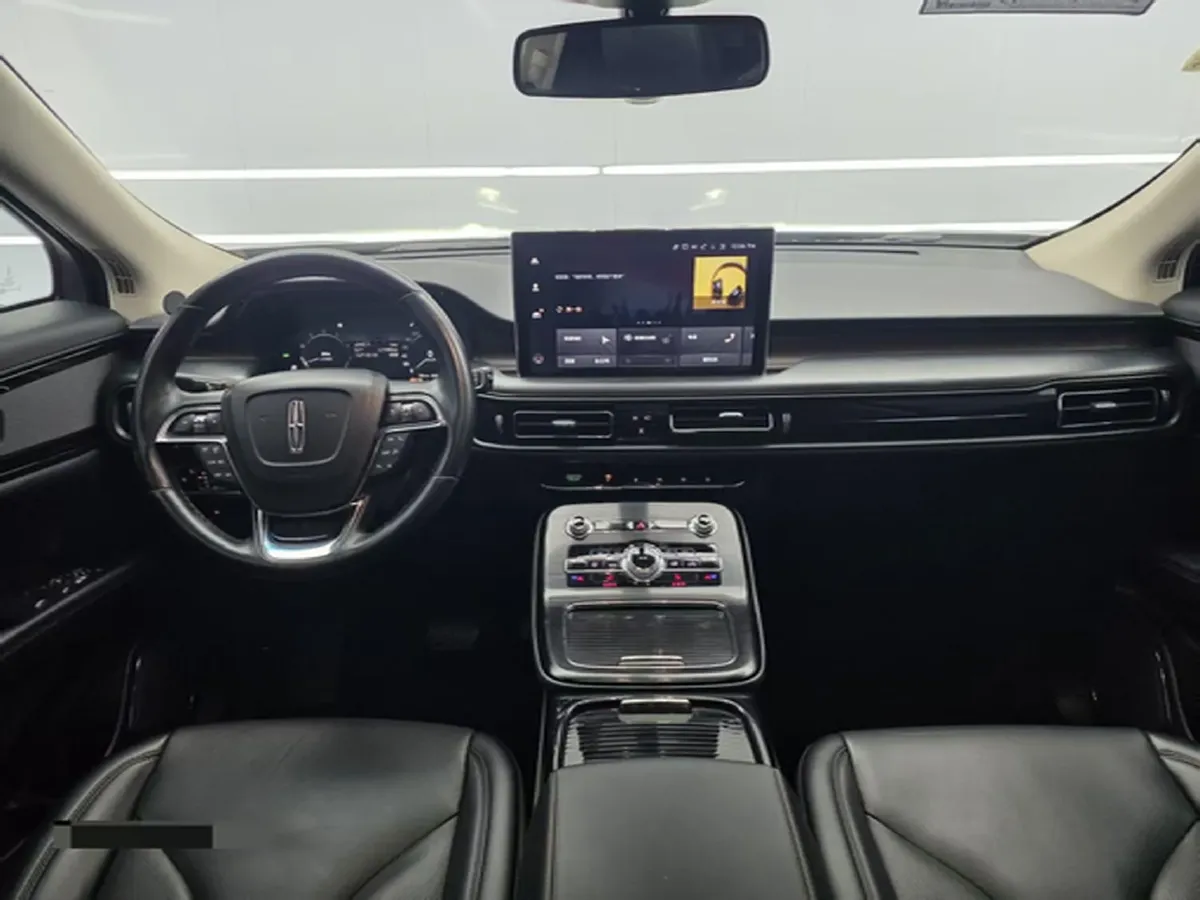 2021 Lincoln Nautilus 2.0T 245HP L4 8AT,autocango,china used car exporter,china ev exporter,chinese used car exporter,chinese used ev exporter