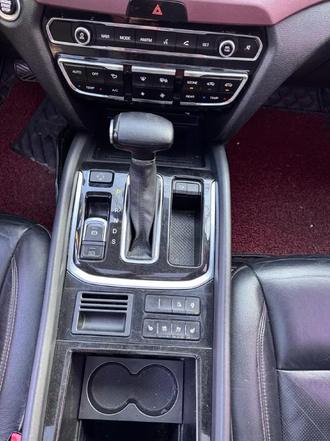 2017 GAC Trumpchi GS8 2.0T 201HP L4 6AT,autocango,china used car exporter,china ev exporter,chinese used car exporter,chinese used ev exporter