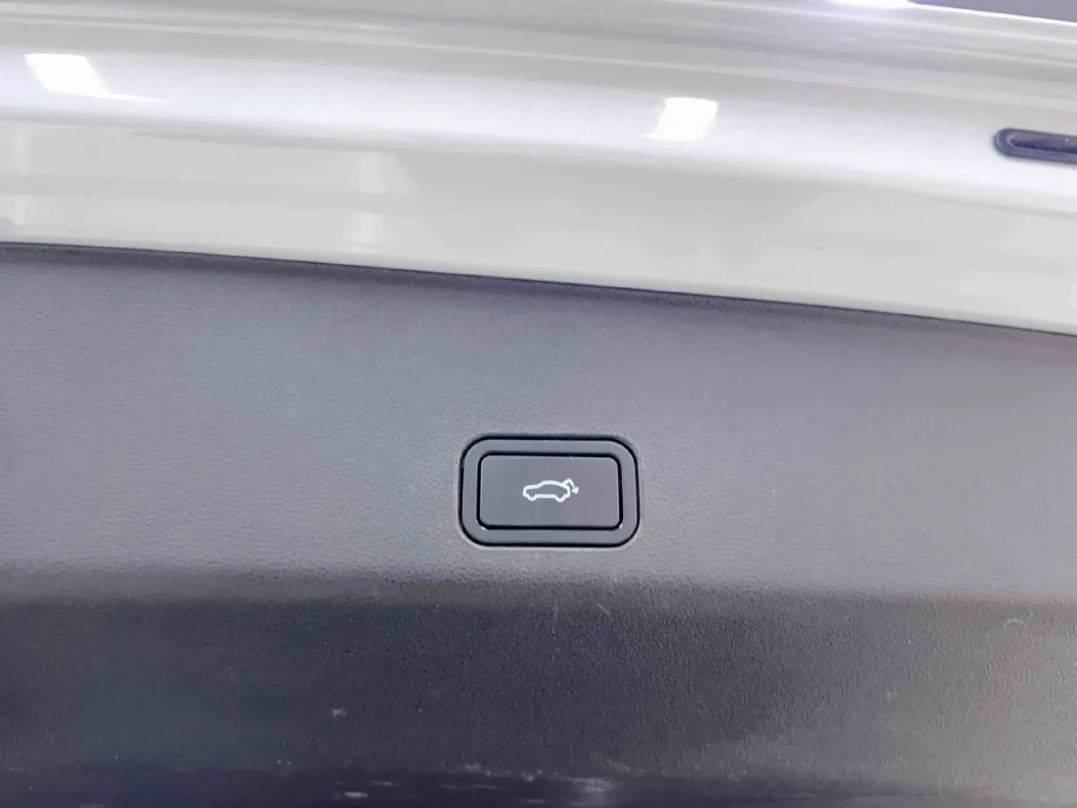 2022 Geely Monjaro 1.5T 150HP L3 3DHT Hybrid,autocango,china used car exporter,china ev exporter,chinese used car exporter,chinese used ev exporter