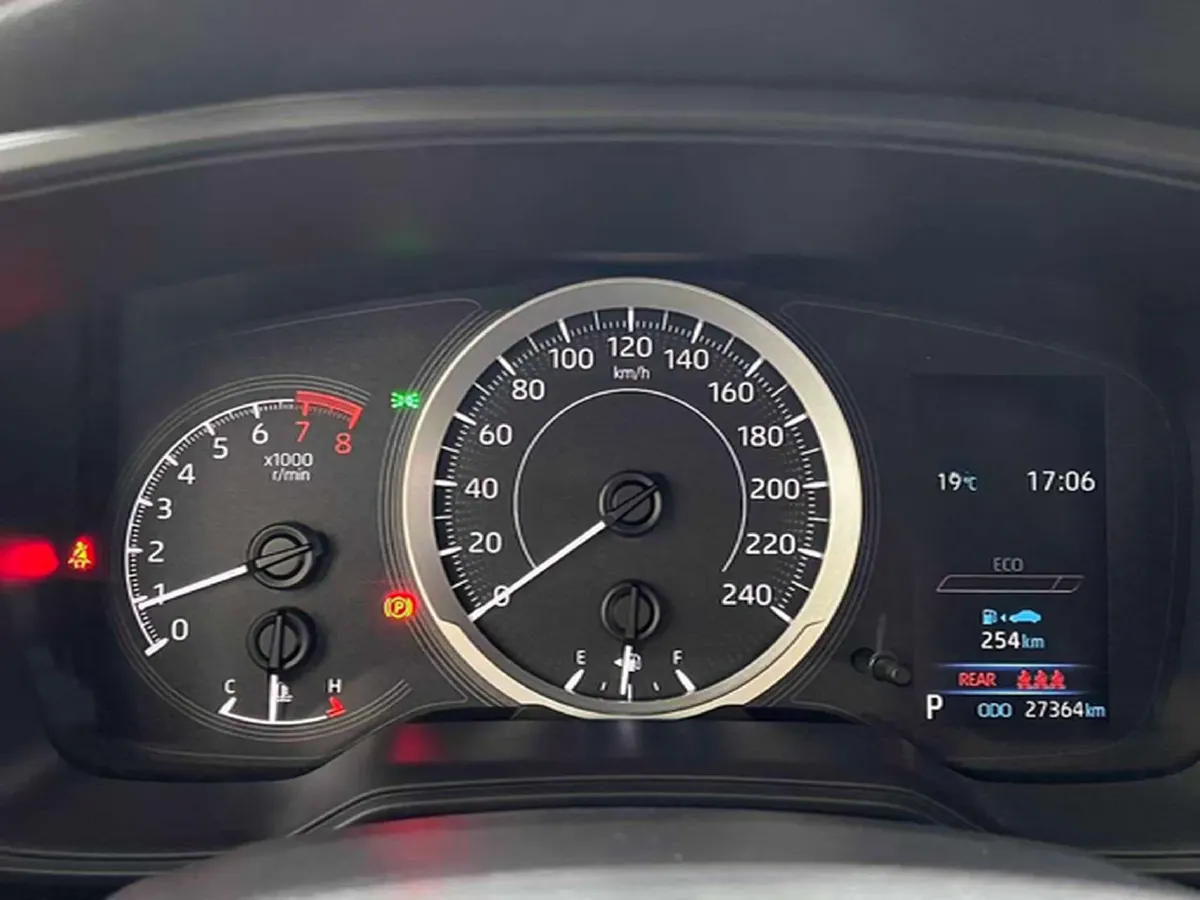 2021 Toyota Corolla 1.2T 116HP L4 CVT,autocango,china used car exporter,china ev exporter,chinese used car exporter,chinese used ev exporter