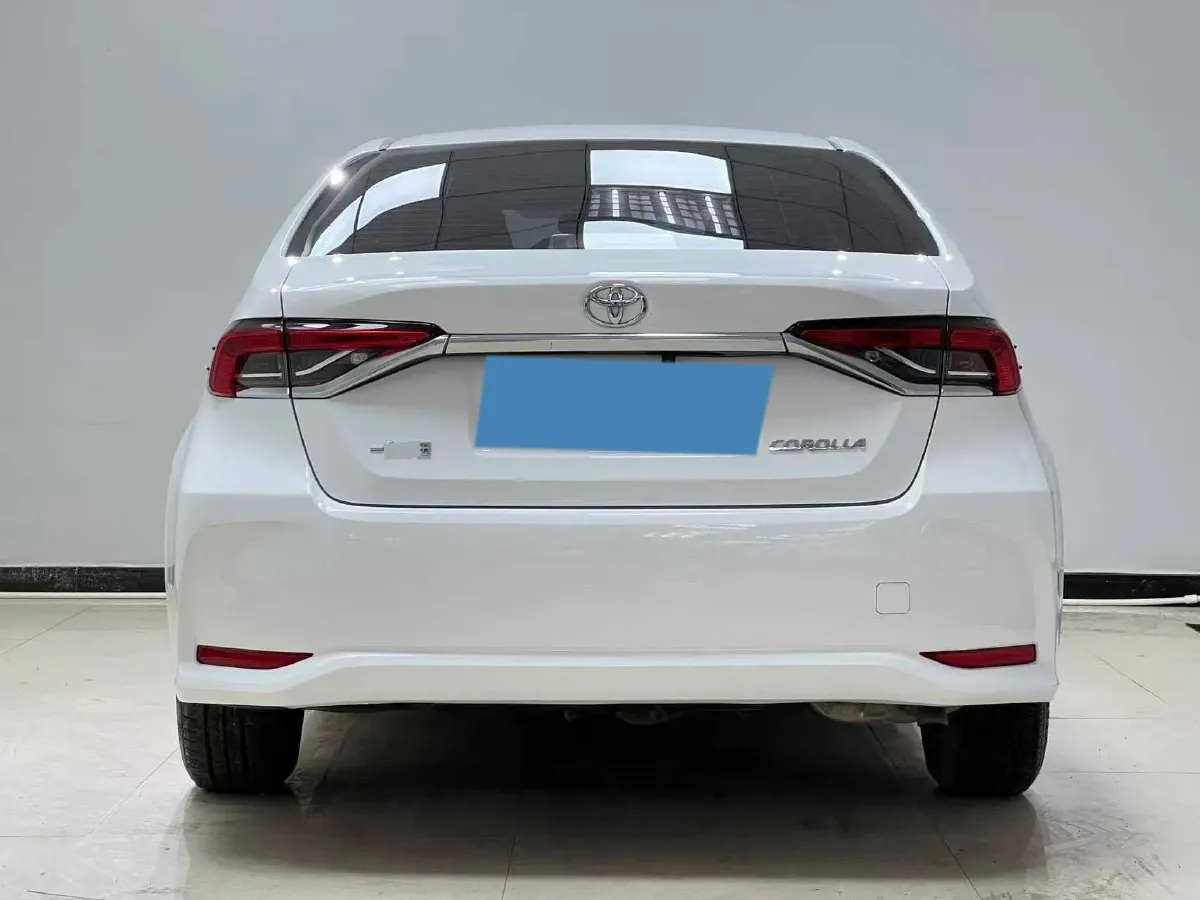 2021 Toyota Corolla 1.2T 116HP L4 CVT,autocango,china used car exporter,china ev exporter,chinese used car exporter,chinese used ev exporter
