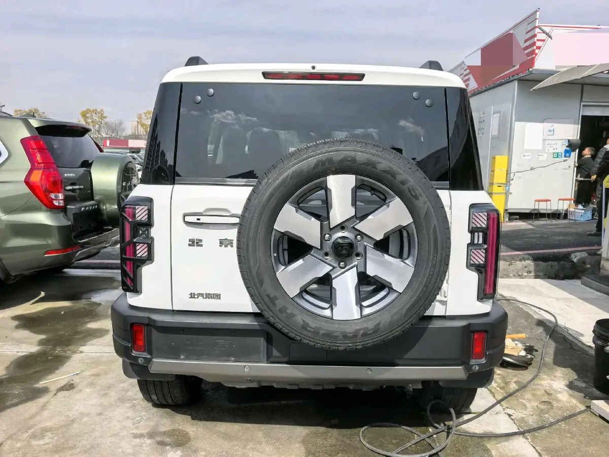 2025 Beijing BJ40 REEV REEV 188HP REEV 40.3KWH,autocango,china used car exporter,china ev exporter,chinese used car exporter,chinese used ev exporter