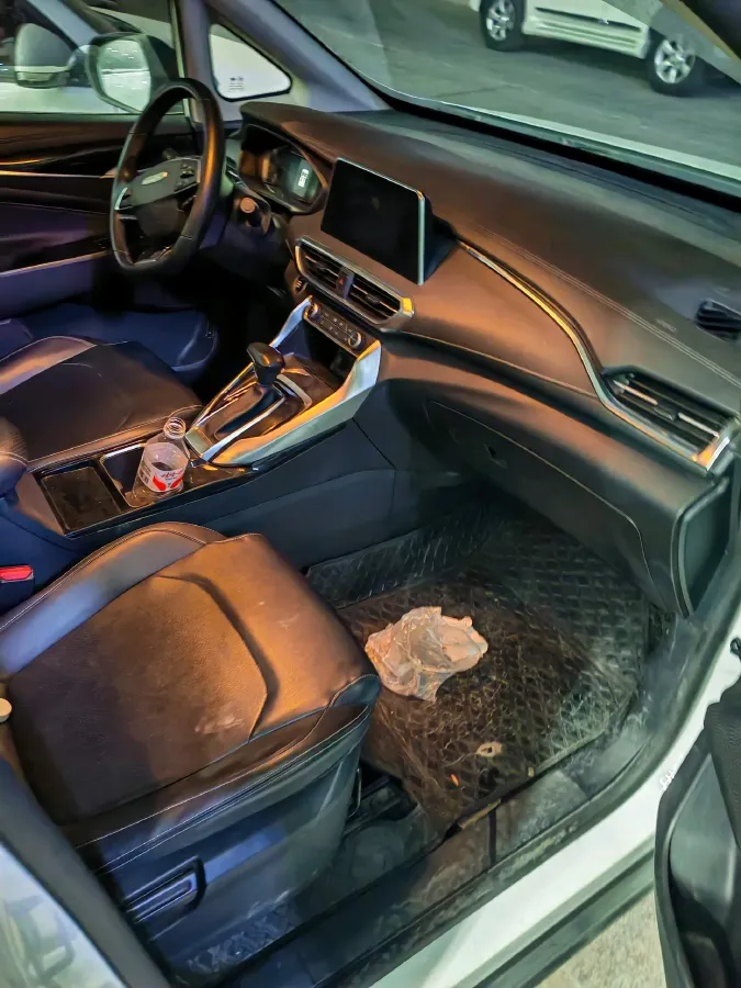 2022 MAXUS G50 1.5T 169HP L4 7DCT,autocango,china used car exporter,china ev exporter,chinese used car exporter,chinese used ev exporter