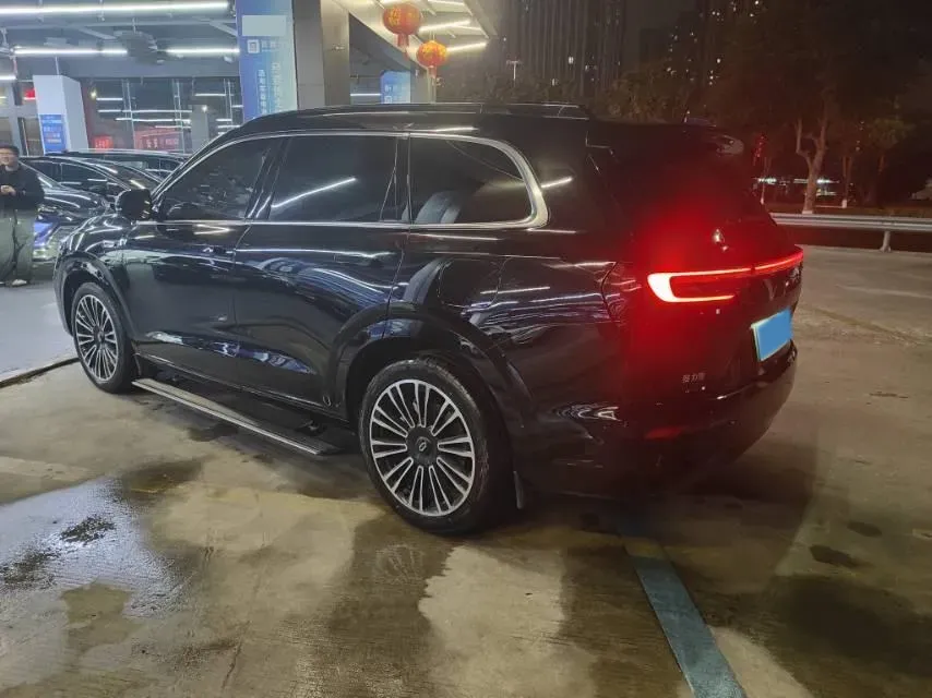 2024 AITO AITO M7 1.5T 152HP L4 REEV 42KWH,autocango,china used car exporter,china ev exporter,chinese used car exporter,chinese used ev exporter