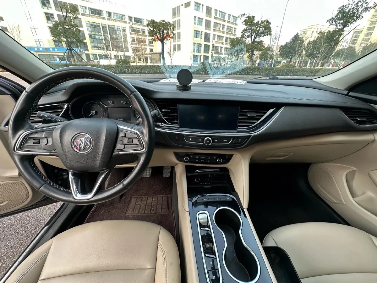 2020 Buick Regal 1.5T 169HP L4 9AT,autocango,china used car exporter,china ev exporter,chinese used car exporter,chinese used ev exporter