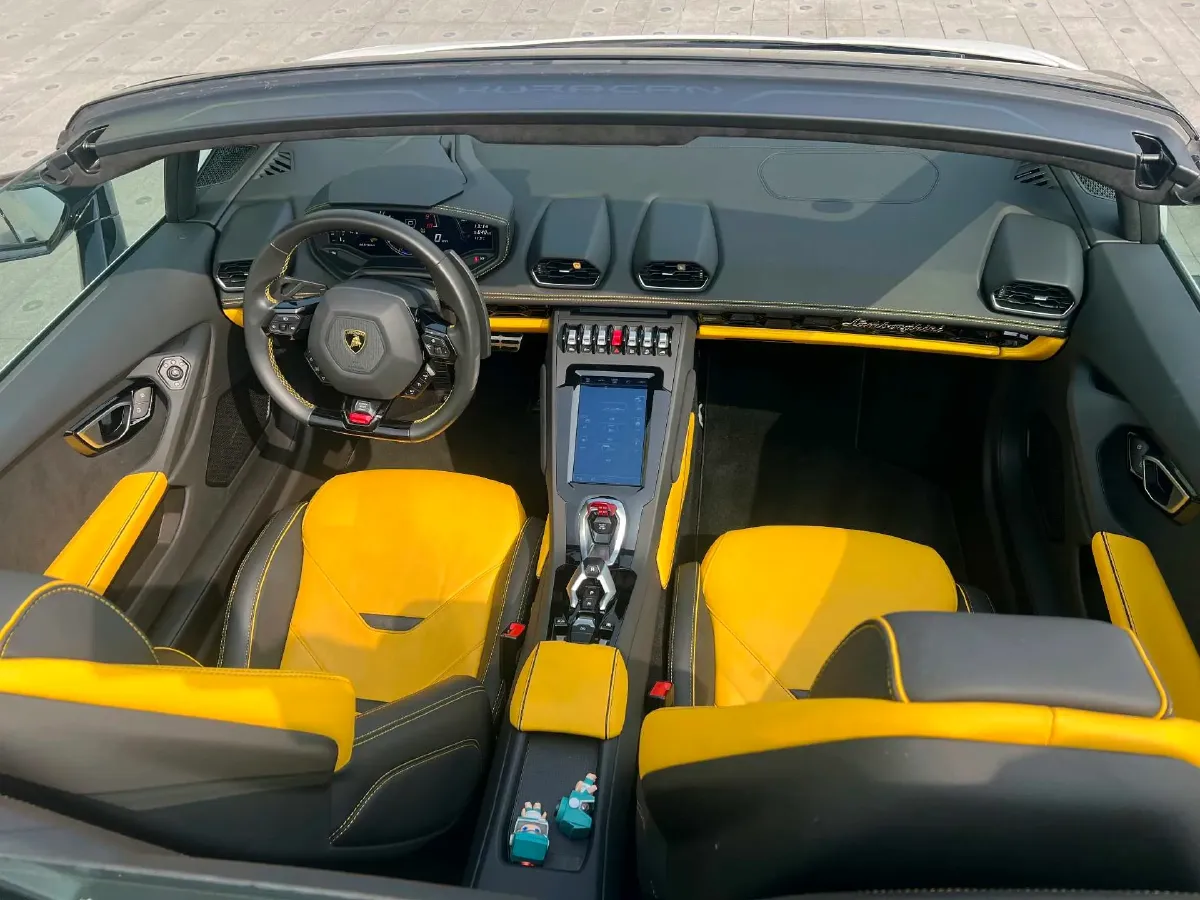 2020 Lamborghini Huracán 5.2L 611HP V10 7DCT,autocango,china used car exporter,china ev exporter,chinese used car exporter,chinese used ev exporter