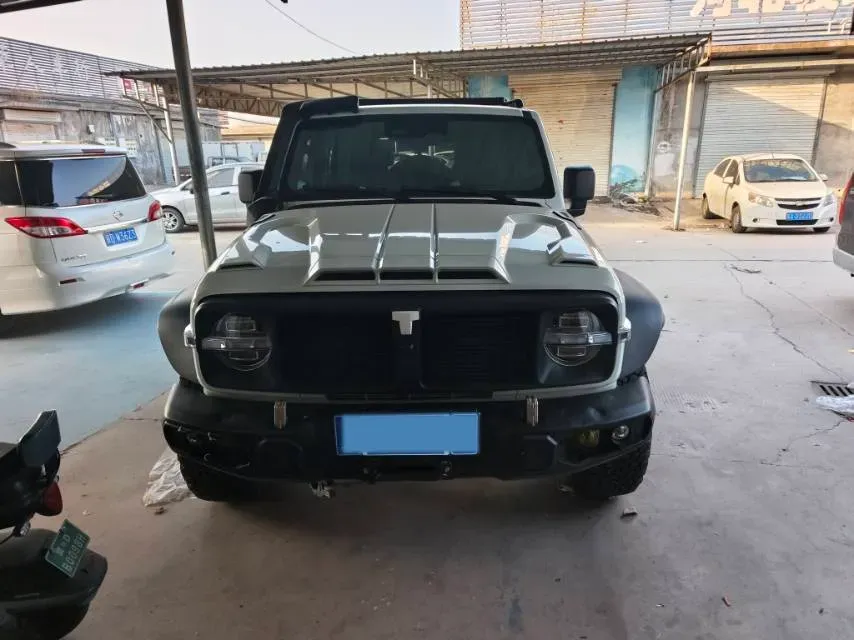 2023 Tank 300 2.0T 227HP L4 8AT,autocango,china used car exporter,china ev exporter,chinese used car exporter,chinese used ev exporter