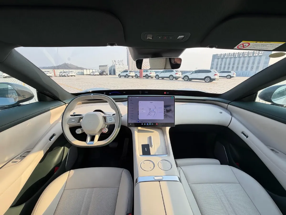 2025 MI YU7 BEV 96.3KWH,autocango,china used car exporter,china ev exporter,chinese used car exporter,chinese used ev exporter