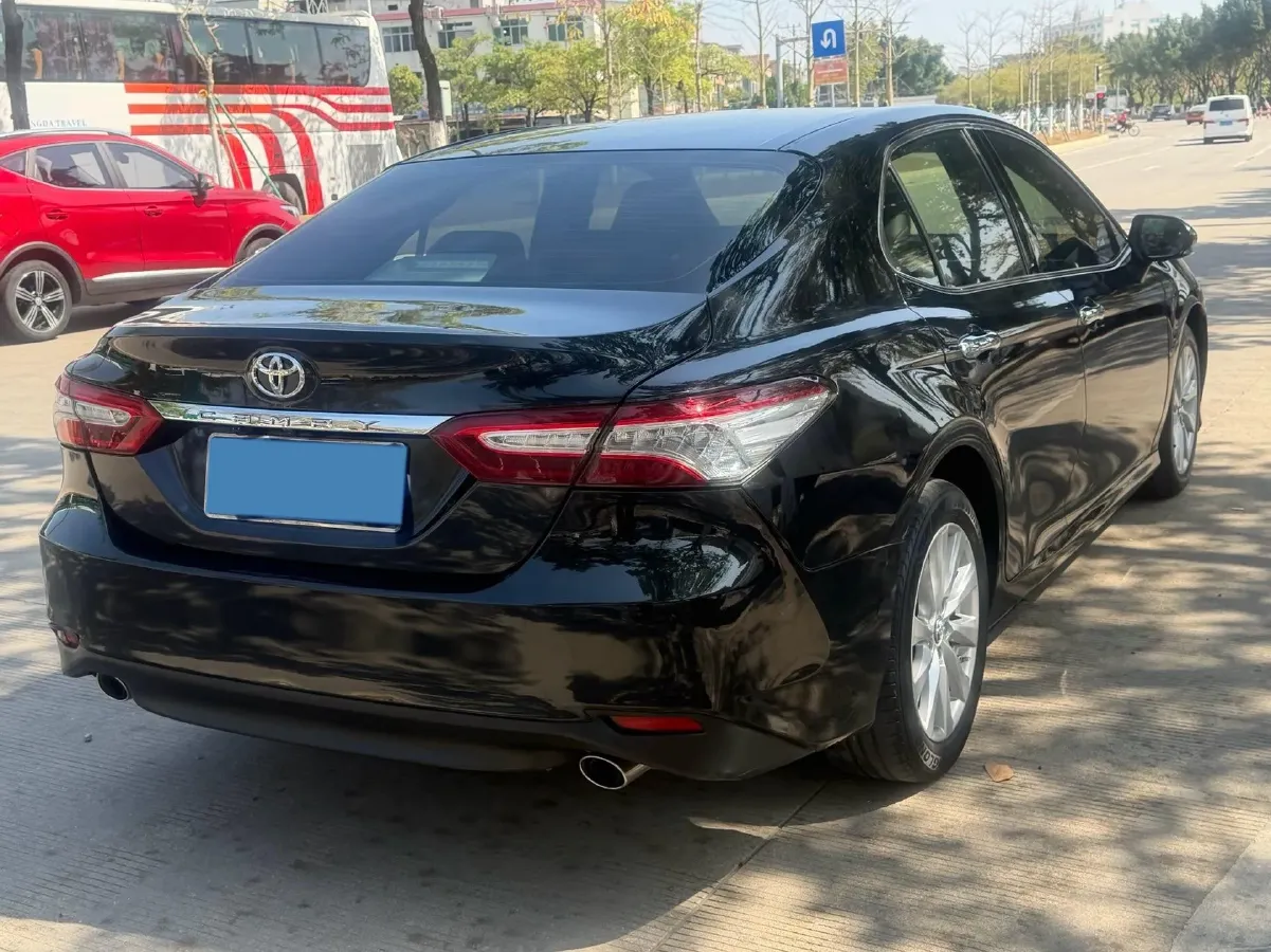 2018 Toyota Camry 2.0L 169HP L4 6AT,autocango,china used car exporter,china ev exporter,chinese used car exporter,chinese used ev exporter