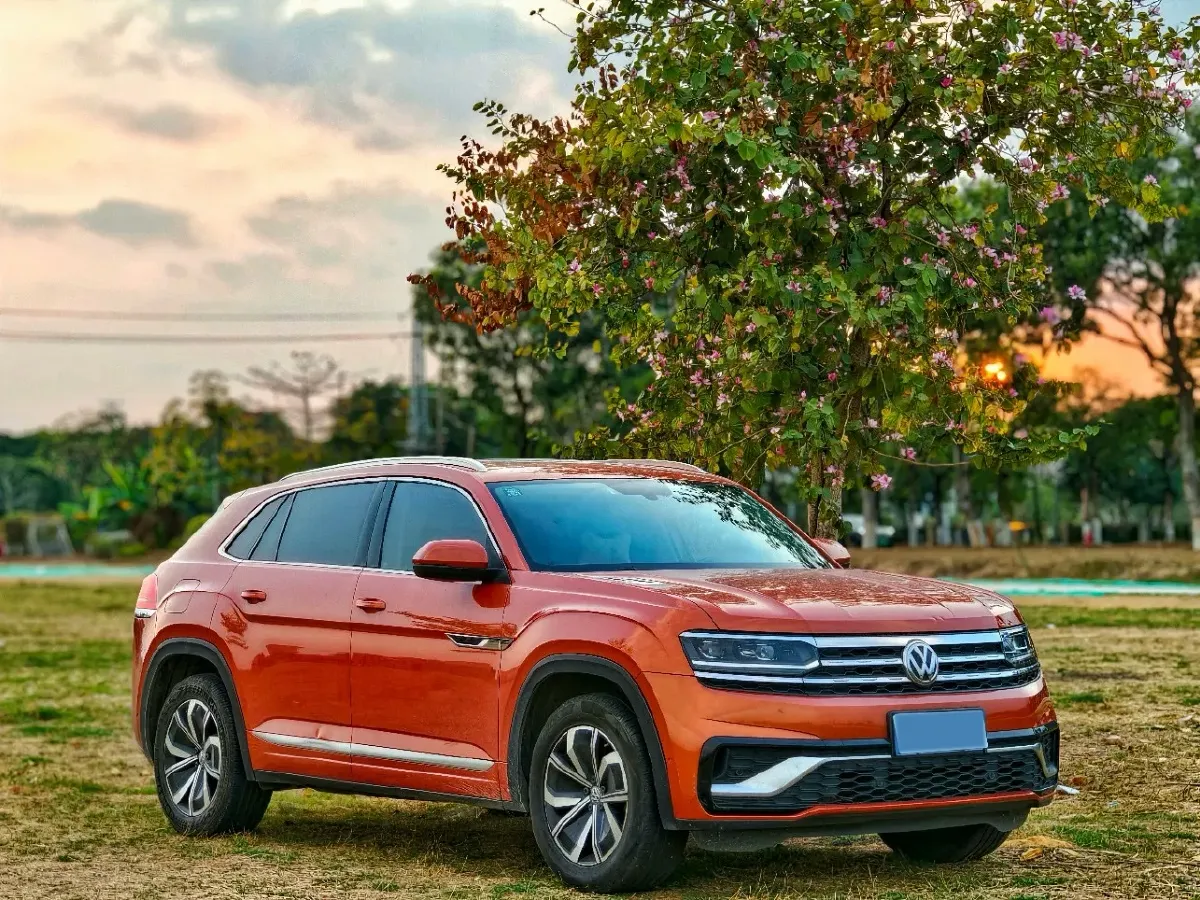 2019 Volkswagen Teramont 2.0T 186HP L4 7DCT,autocango,china used car exporter,china ev exporter,chinese used car exporter,chinese used ev exporter