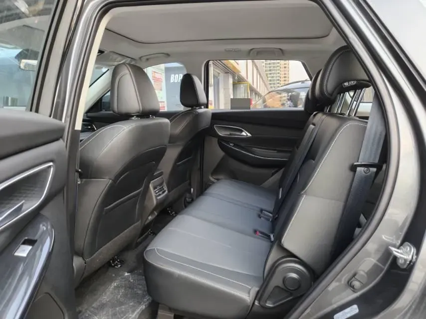 2026 ChangAn CS75 1.5T 192HP L4 7DCT,autocango,china used car exporter,china ev exporter,chinese used car exporter,chinese used ev exporter