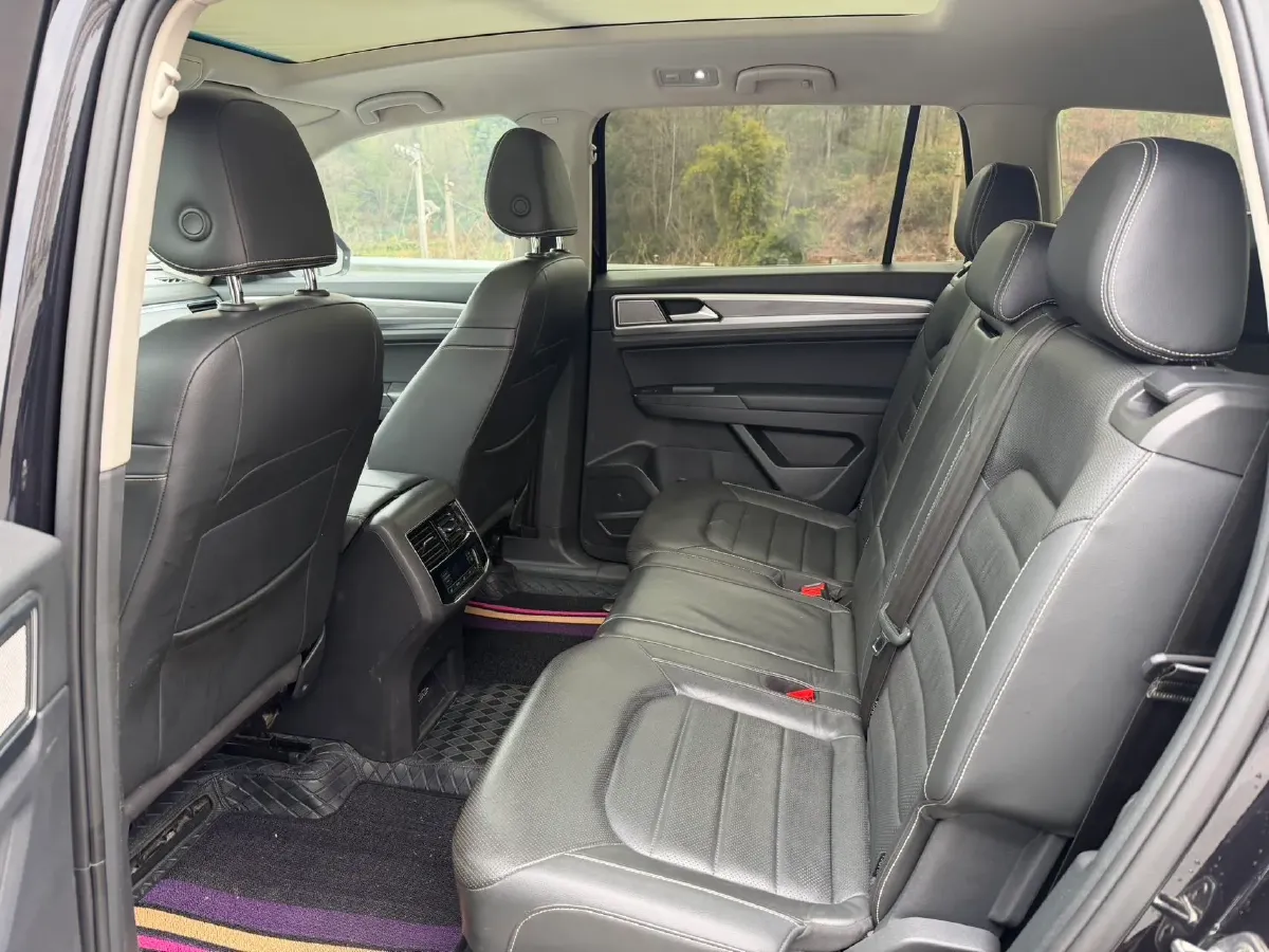 2020 Volkswagen Teramont 2.0T 186HP L4 7DCT,autocango,china used car exporter,china ev exporter,chinese used car exporter,chinese used ev exporter