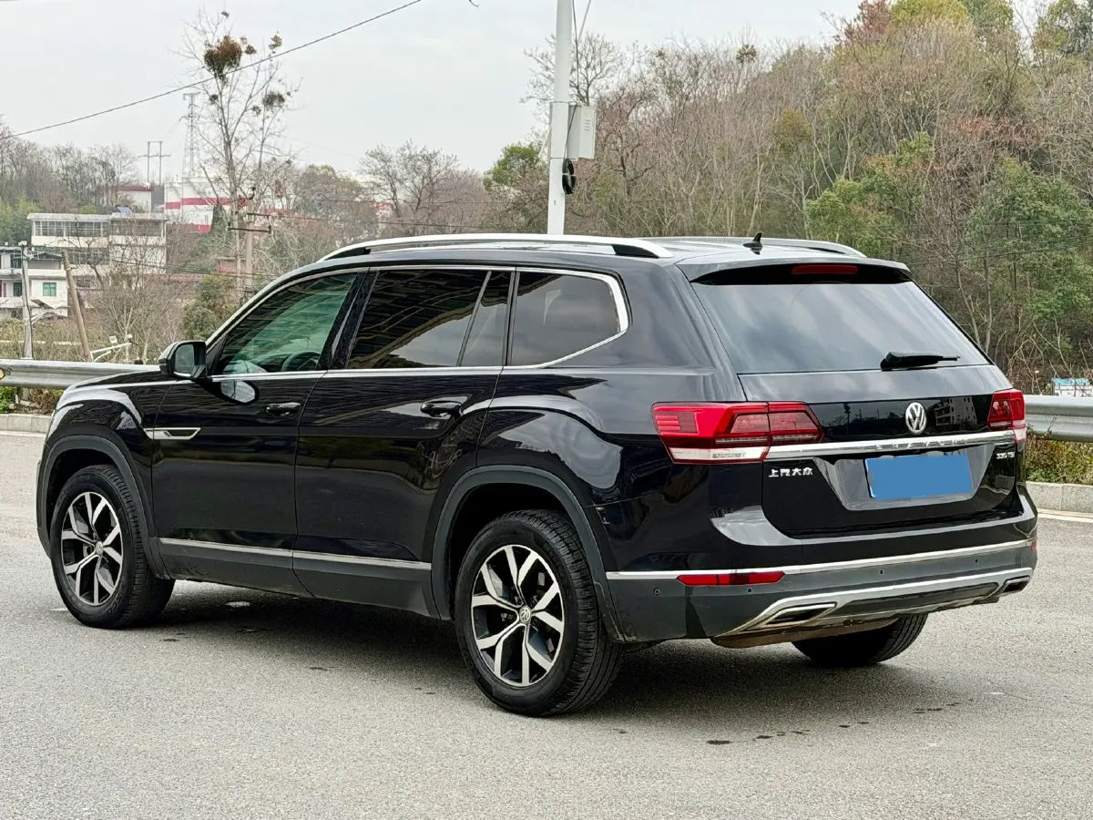 2020 Volkswagen Teramont 2.0T 186HP L4 7DCT,autocango,china used car exporter,china ev exporter,chinese used car exporter,chinese used ev exporter