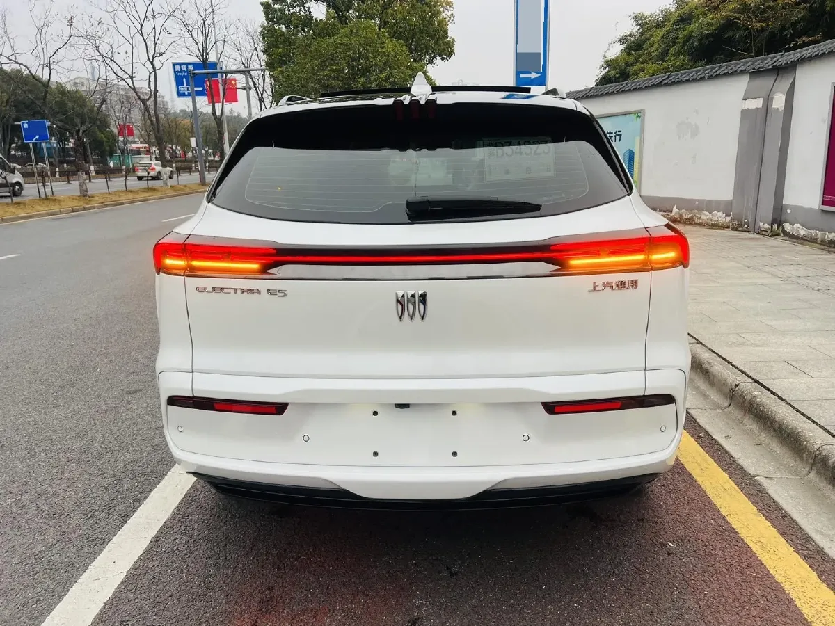 2023 Buick EnvisionPlus 1.5T 211HP L4 9AT,autocango,china used car exporter,china ev exporter,chinese used car exporter,chinese used ev exporter