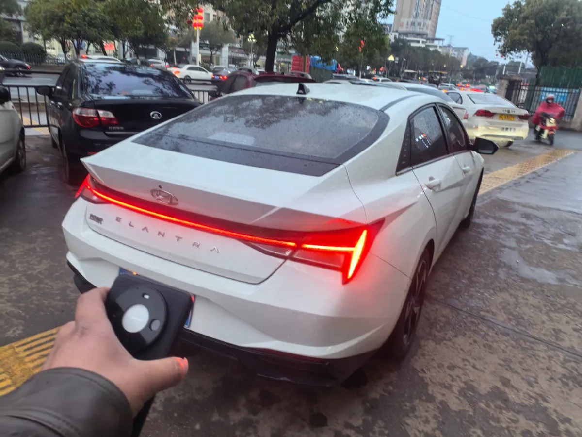 2022 Hyundai Elantra 1.5L 115HP L4 CVT,autocango,china used car exporter,china ev exporter,chinese used car exporter,chinese used ev exporter
