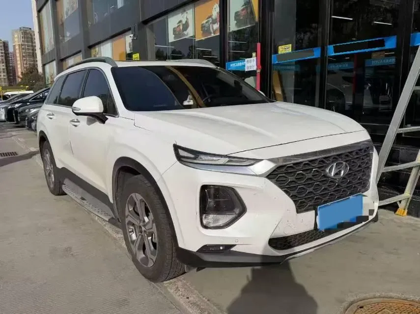 2021 Hyundai Custo 2.0T 236HP L4 8AT,autocango,china used car exporter,china ev exporter,chinese used car exporter,chinese used ev exporter