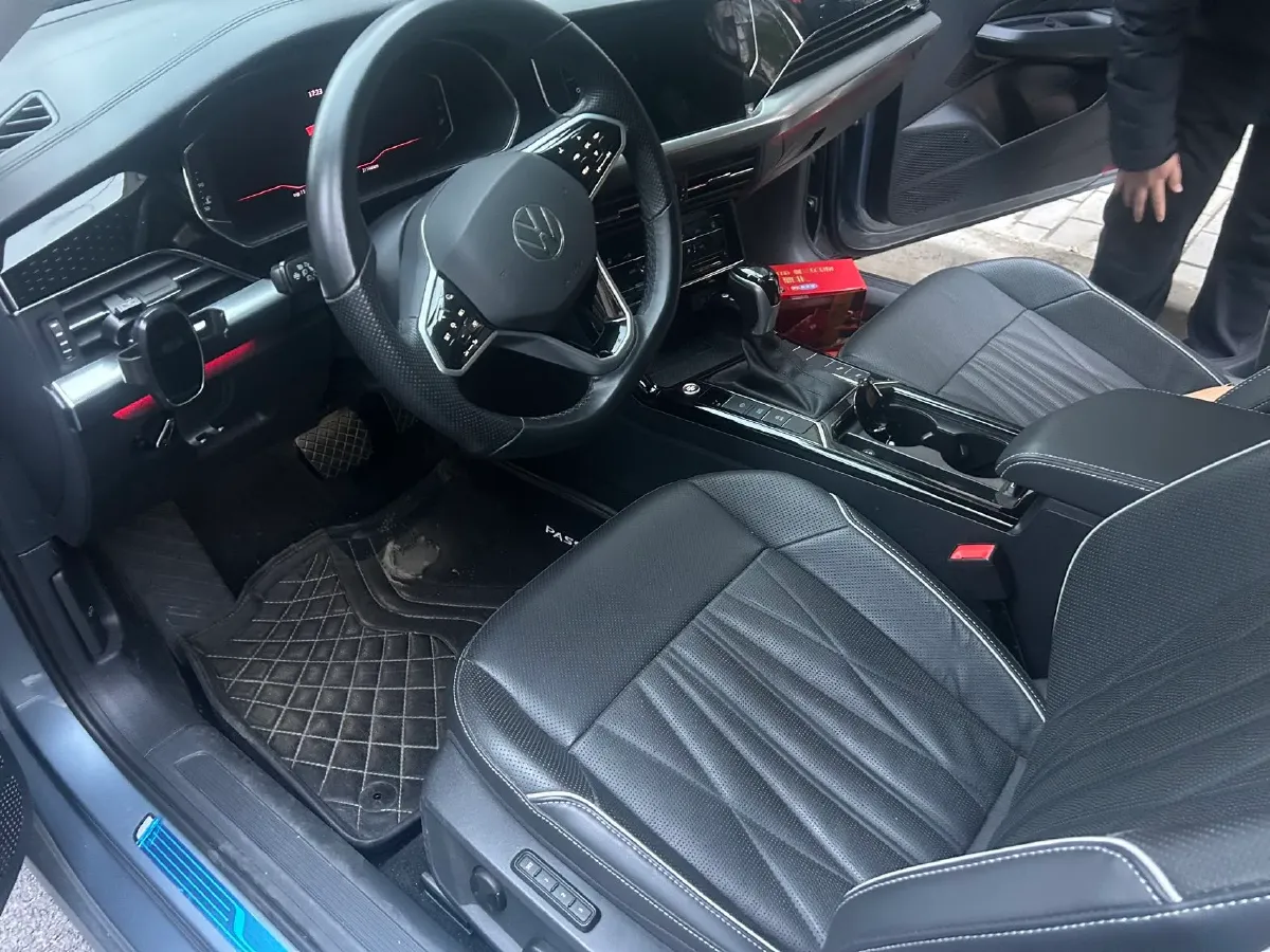 2022 Xpeng P7 BEV 60.2KWH,autocango,china used car exporter,china ev exporter,chinese used car exporter,chinese used ev exporter