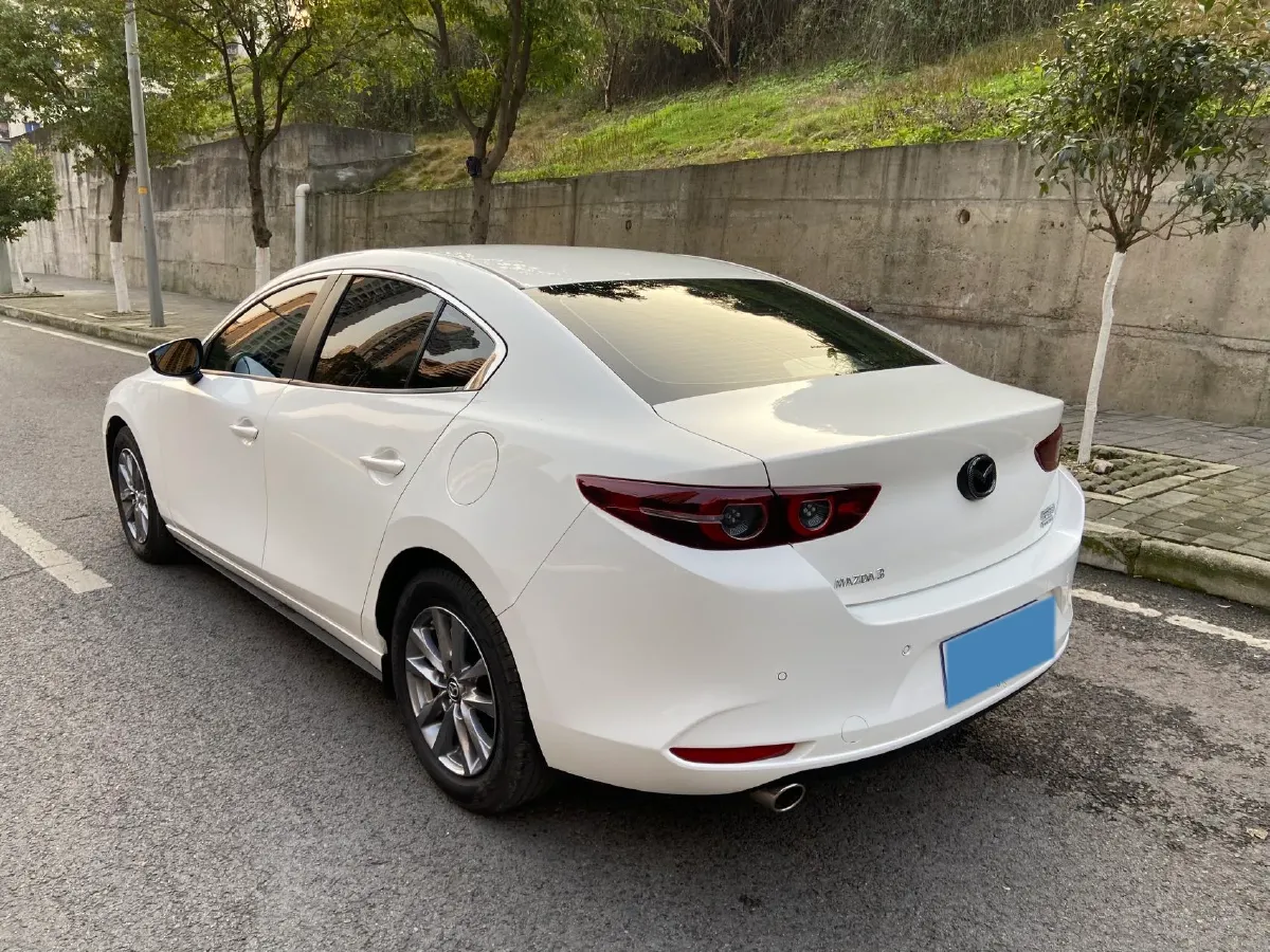 2023 Mazda 3 Axela 2.0L 158HP L4 6AT,autocango,china used car exporter,china ev exporter,chinese used car exporter,chinese used ev exporter