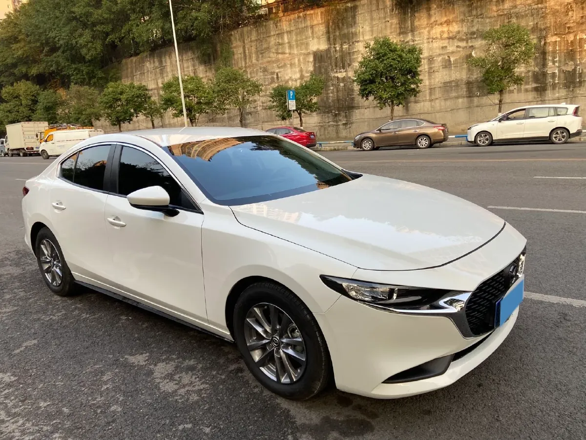 2023 Mazda 3 Axela 2.0L 158HP L4 6AT,autocango,china used car exporter,china ev exporter,chinese used car exporter,chinese used ev exporter