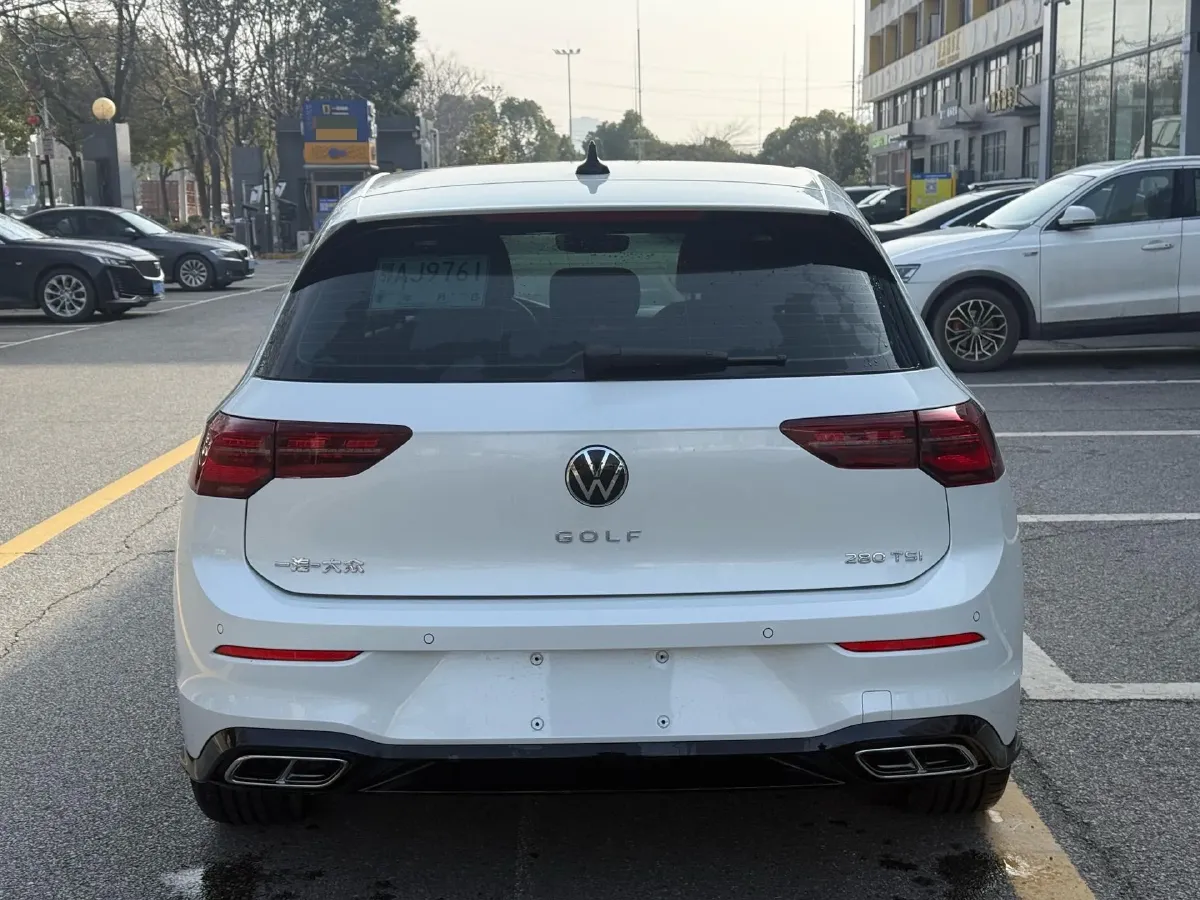 2023 Volkswagen Golf 1.4T 150HP L4 7DCT,autocango,china used car exporter,china ev exporter,chinese used car exporter,chinese used ev exporter