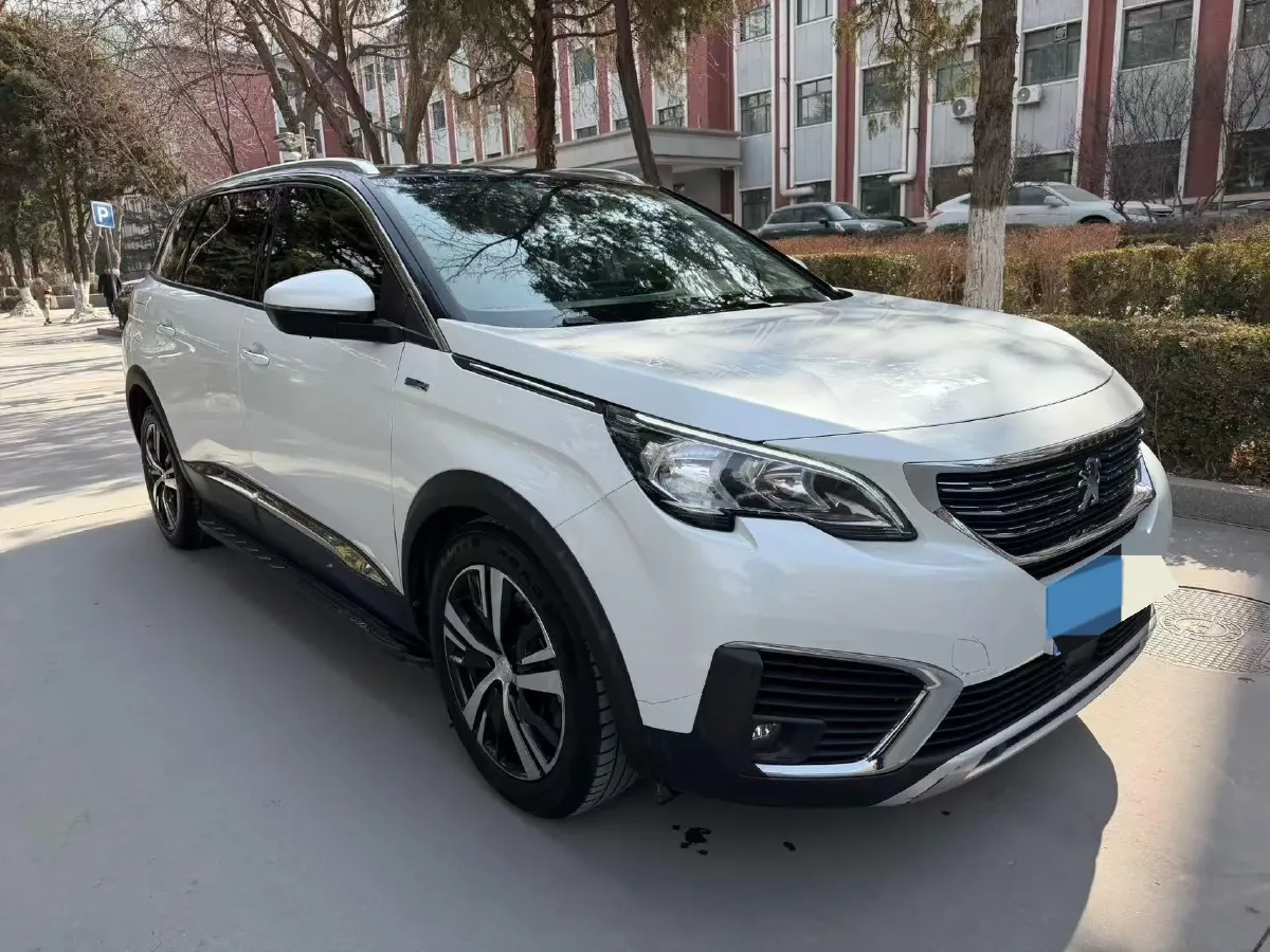 2019 Peugeot 5008 1.8T 204HP L4 6AT,autocango,china used car exporter,china ev exporter,chinese used car exporter,chinese used ev exporter