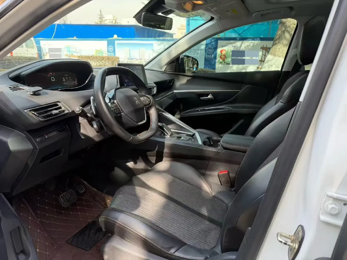 2019 Peugeot 5008 1.8T 204HP L4 6AT,autocango,china used car exporter,china ev exporter,chinese used car exporter,chinese used ev exporter