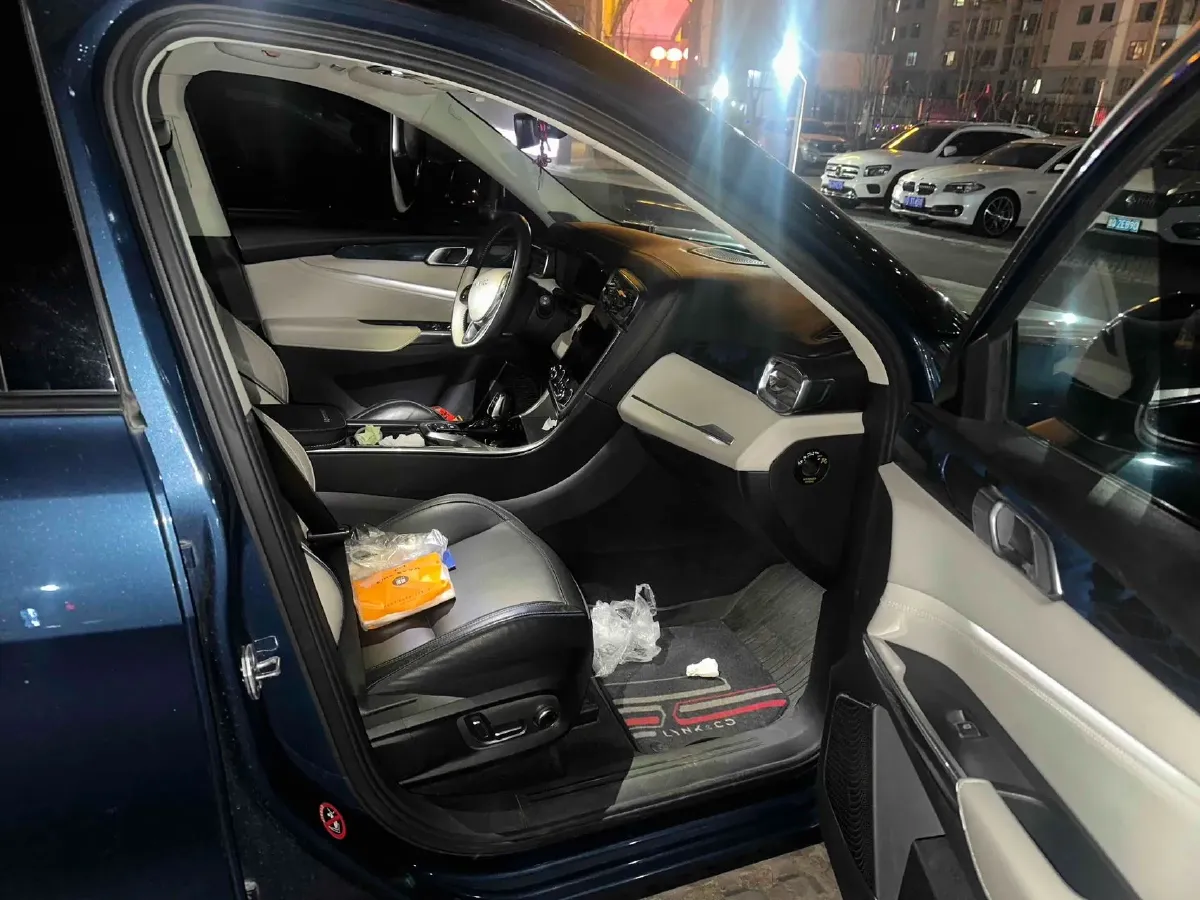 2018 Foton Tunland 2.0T 218HP L4 6AT,autocango,china used car exporter,china ev exporter,chinese used car exporter,chinese used ev exporter