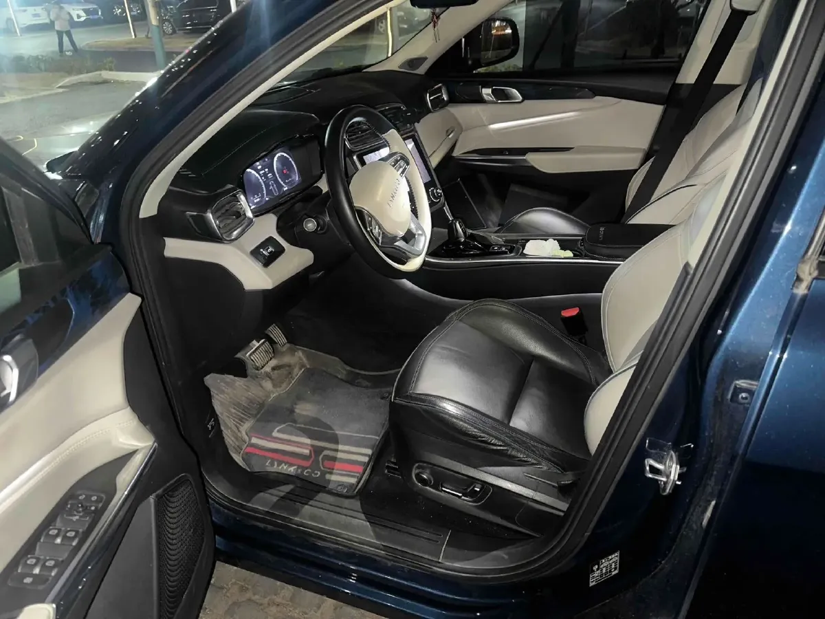 2018 Foton Tunland 2.0T 218HP L4 6AT,autocango,china used car exporter,china ev exporter,chinese used car exporter,chinese used ev exporter