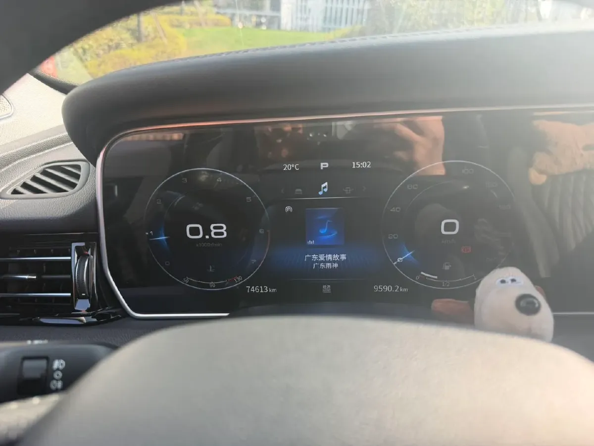 2022 HongQi HS5 2.0T 224HP L4 6AT,autocango,china used car exporter,china ev exporter,chinese used car exporter,chinese used ev exporter