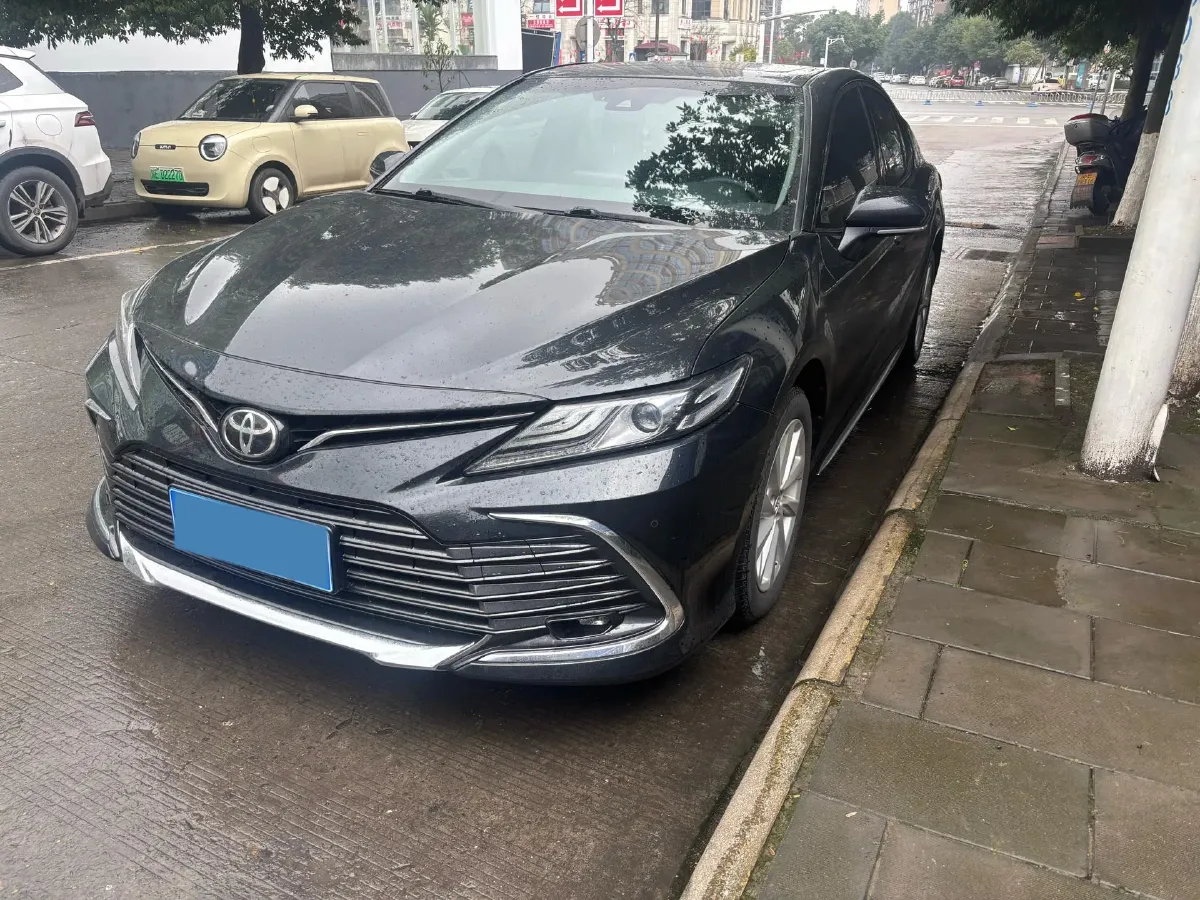 2023 Toyota Camry 2.0L 177HP L4 CVT,autocango,china used car exporter,china ev exporter,chinese used car exporter,chinese used ev exporter