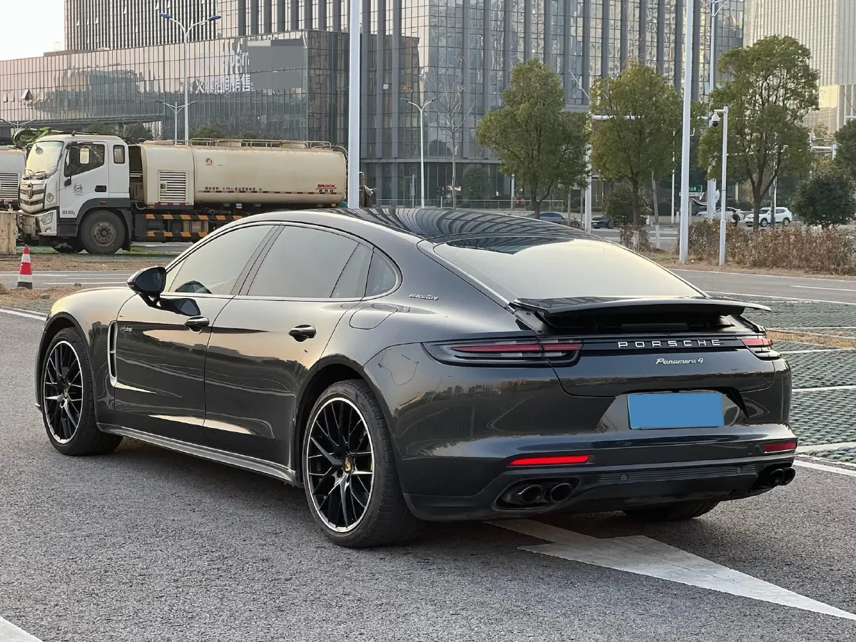 2017 Porsche Panamera 2.9T 330HP V6 8DCT PHEV,autocango,china used car exporter,china ev exporter,chinese used car exporter,chinese used ev exporter