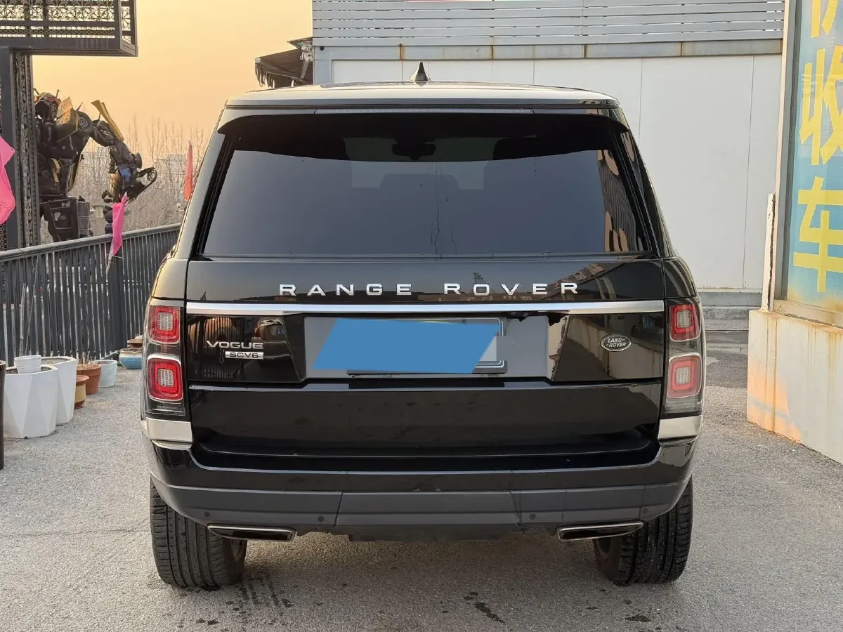 2019 BMW 7 Series 3.0T 340HP L6 8AT,autocango,china used car exporter,china ev exporter,chinese used car exporter,chinese used ev exporter