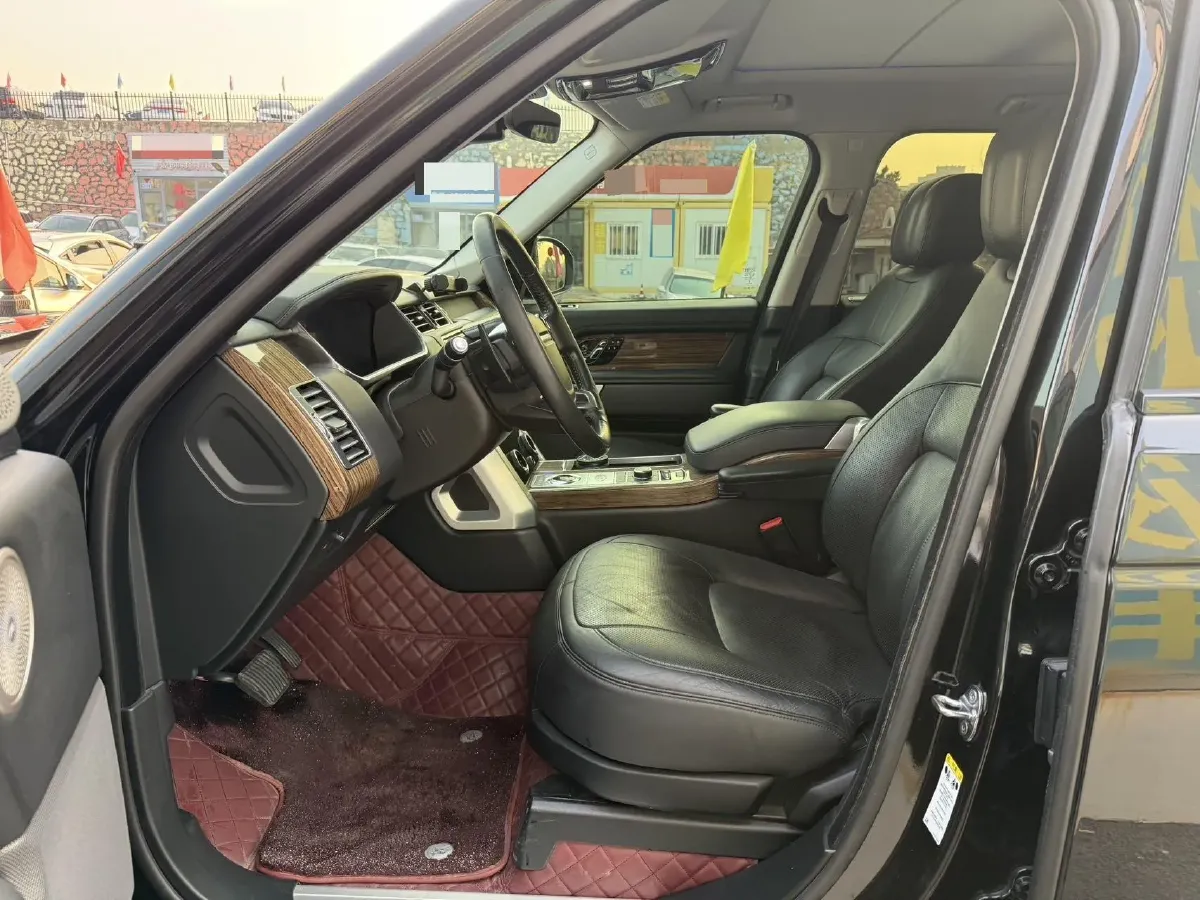 2019 BMW 7 Series 3.0T 340HP L6 8AT,autocango,china used car exporter,china ev exporter,chinese used car exporter,chinese used ev exporter