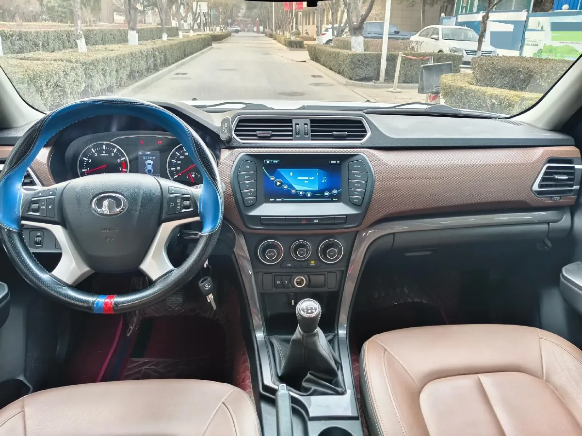 2021 Great Wall Wingle 5 2.4L 160HP L4 5MT,autocango,china used car exporter,china ev exporter,chinese used car exporter,chinese used ev exporter