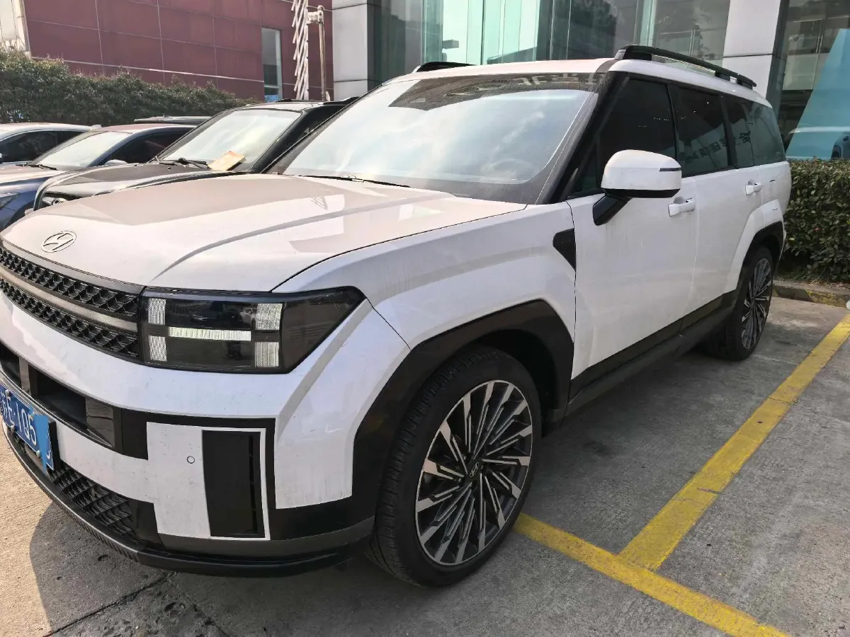 2024 Hyundai Santafe 2.0T 247HP L4 8AT,autocango,china used car exporter,china ev exporter,chinese used car exporter,chinese used ev exporter