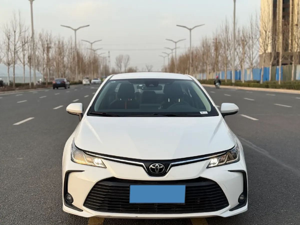 2023 Toyota Corolla 1.2T 116HP L4 CVT,autocango,china used car exporter,china ev exporter,chinese used car exporter,chinese used ev exporter