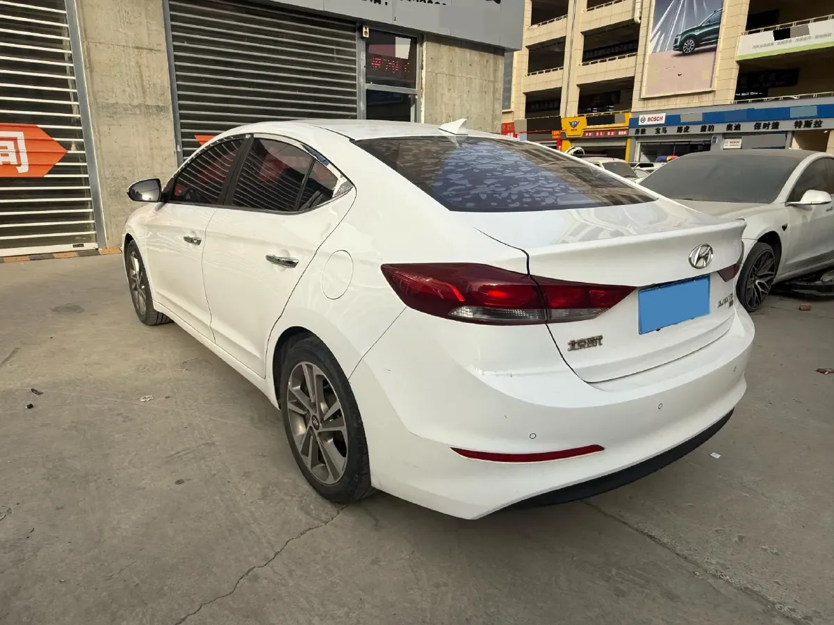 2016 Hyundai Elantra 1.6L 130HP L4 6AT,autocango,china used car exporter,china ev exporter,chinese used car exporter,chinese used ev exporter