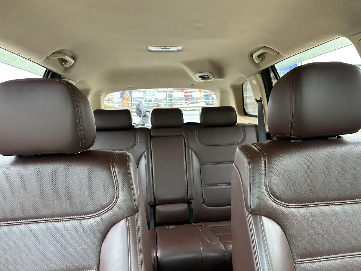 2017 Yema T70 1.5T 156HP L4 5MT,autocango,china used car exporter,china ev exporter,chinese used car exporter,chinese used ev exporter